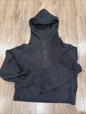 Three Nails Women's Black Half-Zip Cropped Hooded Sweatshirt